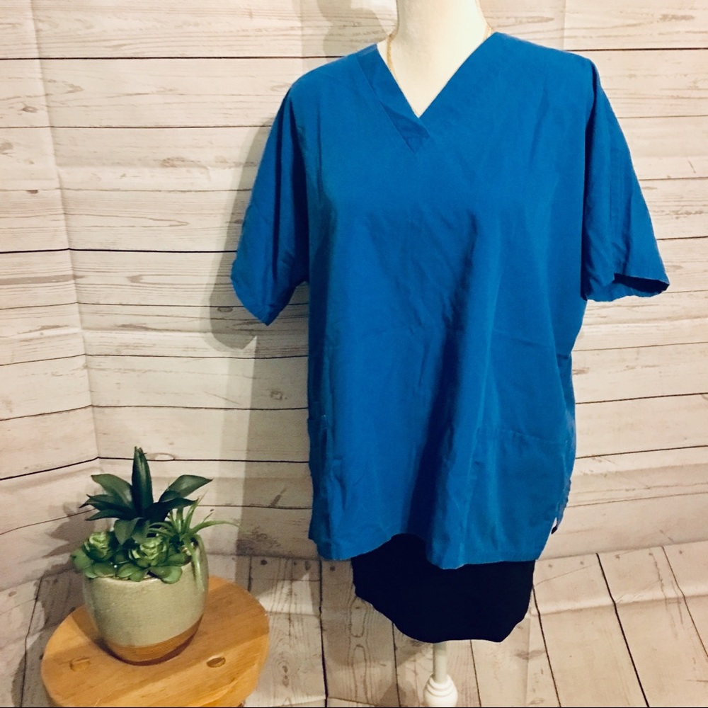 Blue Authentic Scrub Cherokee Workwear size L